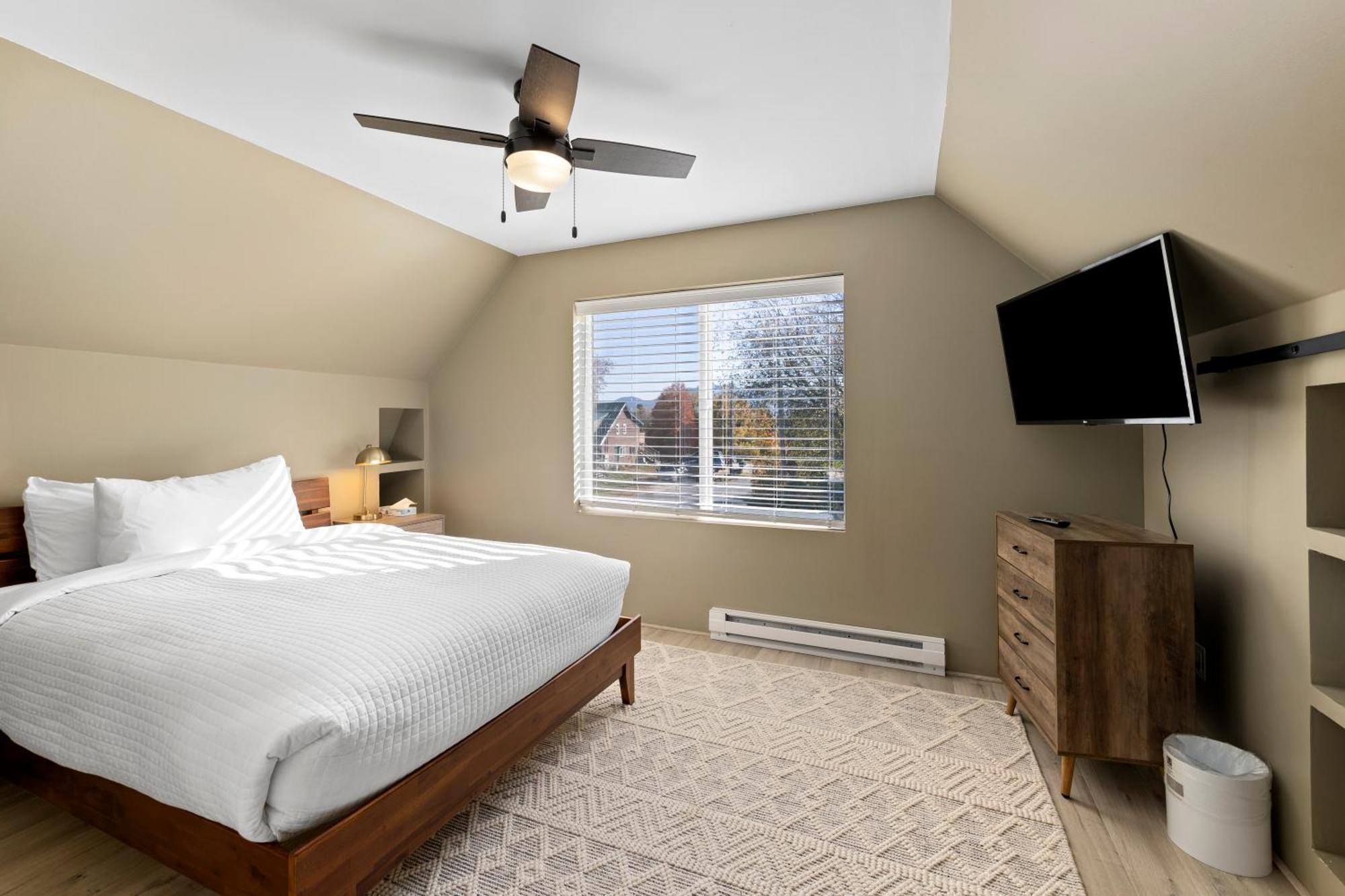 Modern &cozy Lake Placid
